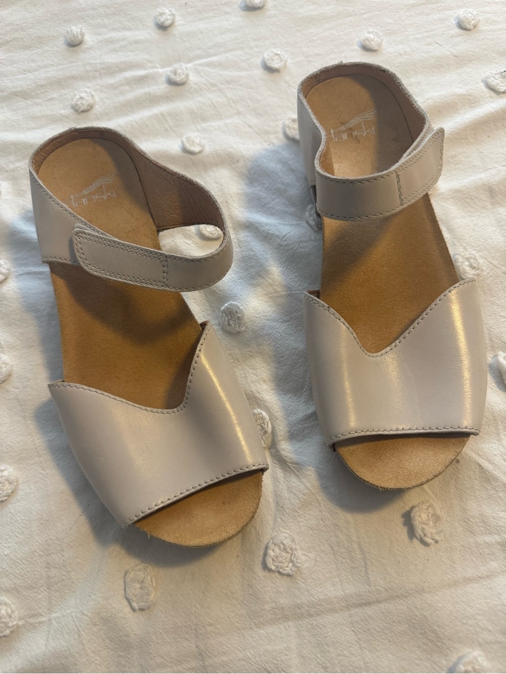 Dansko Women's Light Beige Open-Toe Comfort Sandals • size 37